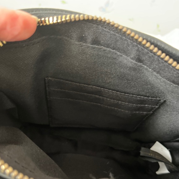 Vince Camuto Black Pebbled Leather Crossbody Clutch Handbag - Picture 10 of 11